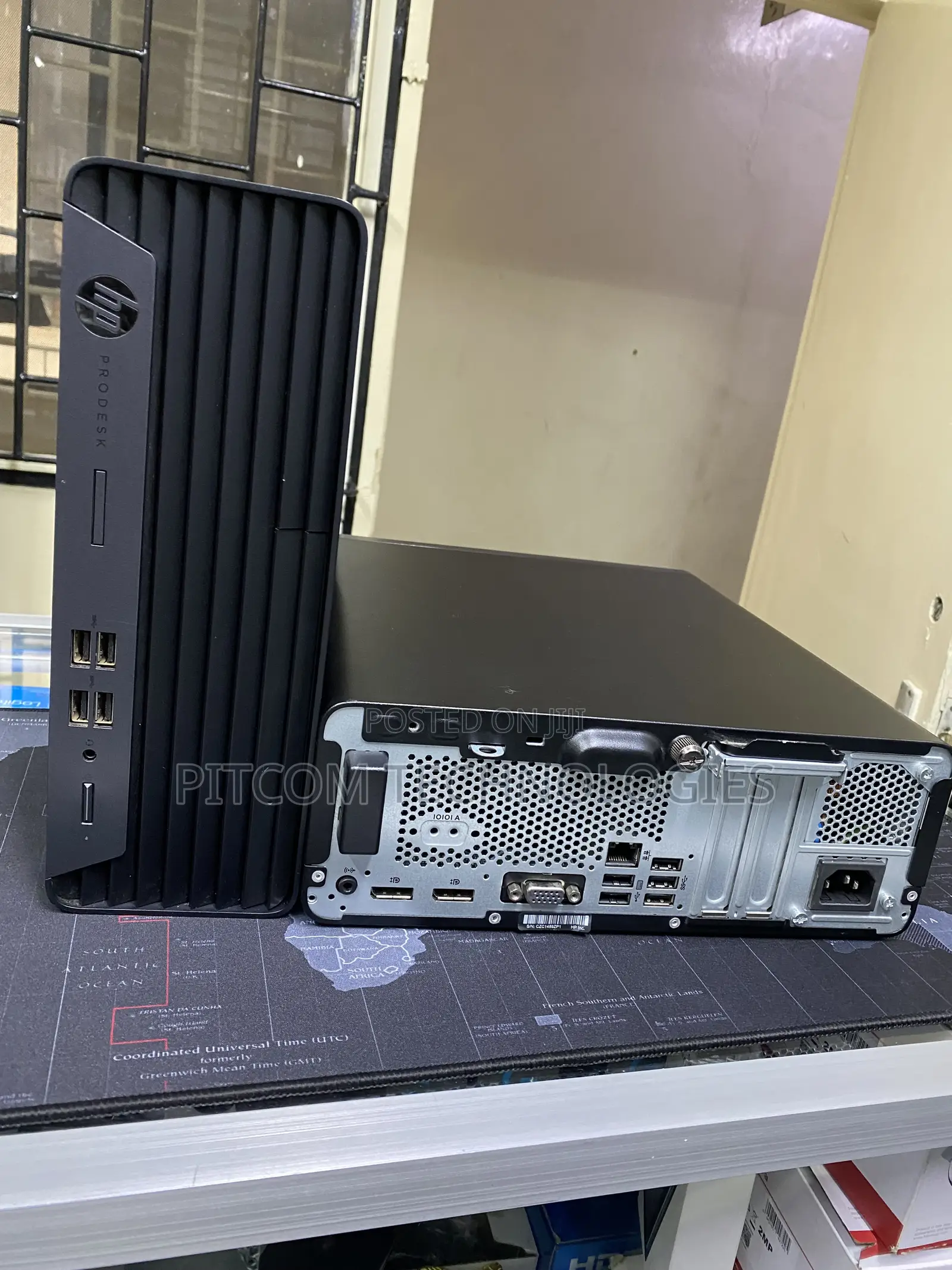 Desktop Computer HP 8GB AMD Ryzen 5 SSD 256GB