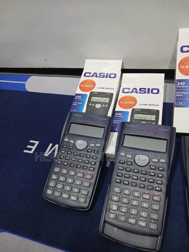 Calculator Fx-82ms First Edition - main view