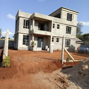 5bdrm Mansion in Juja for sale