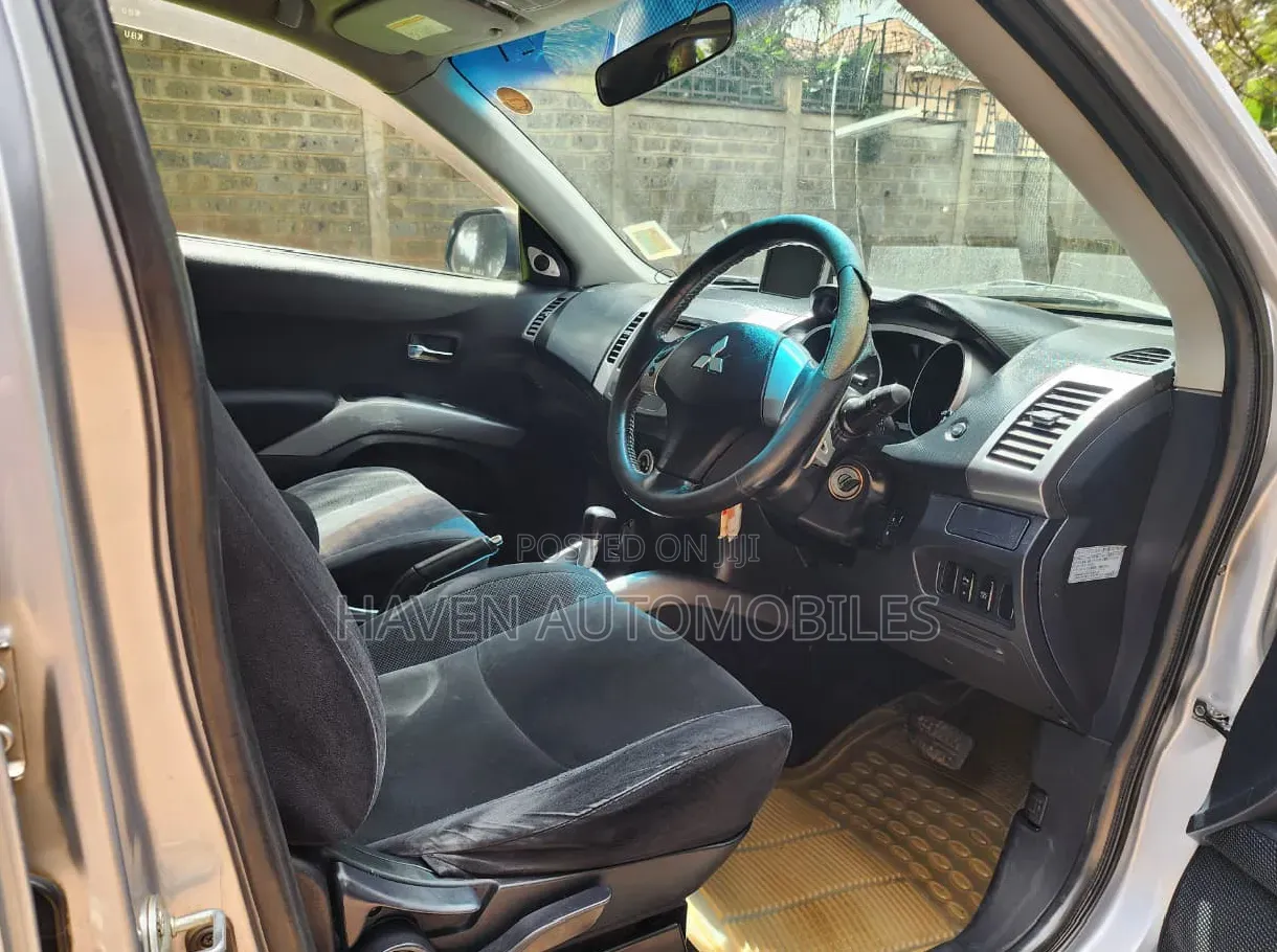 Mitsubishi Outlander 2006