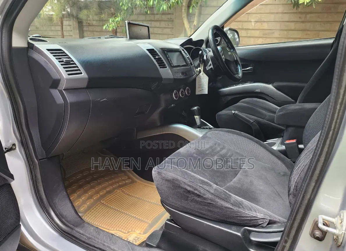 Mitsubishi Outlander 2006