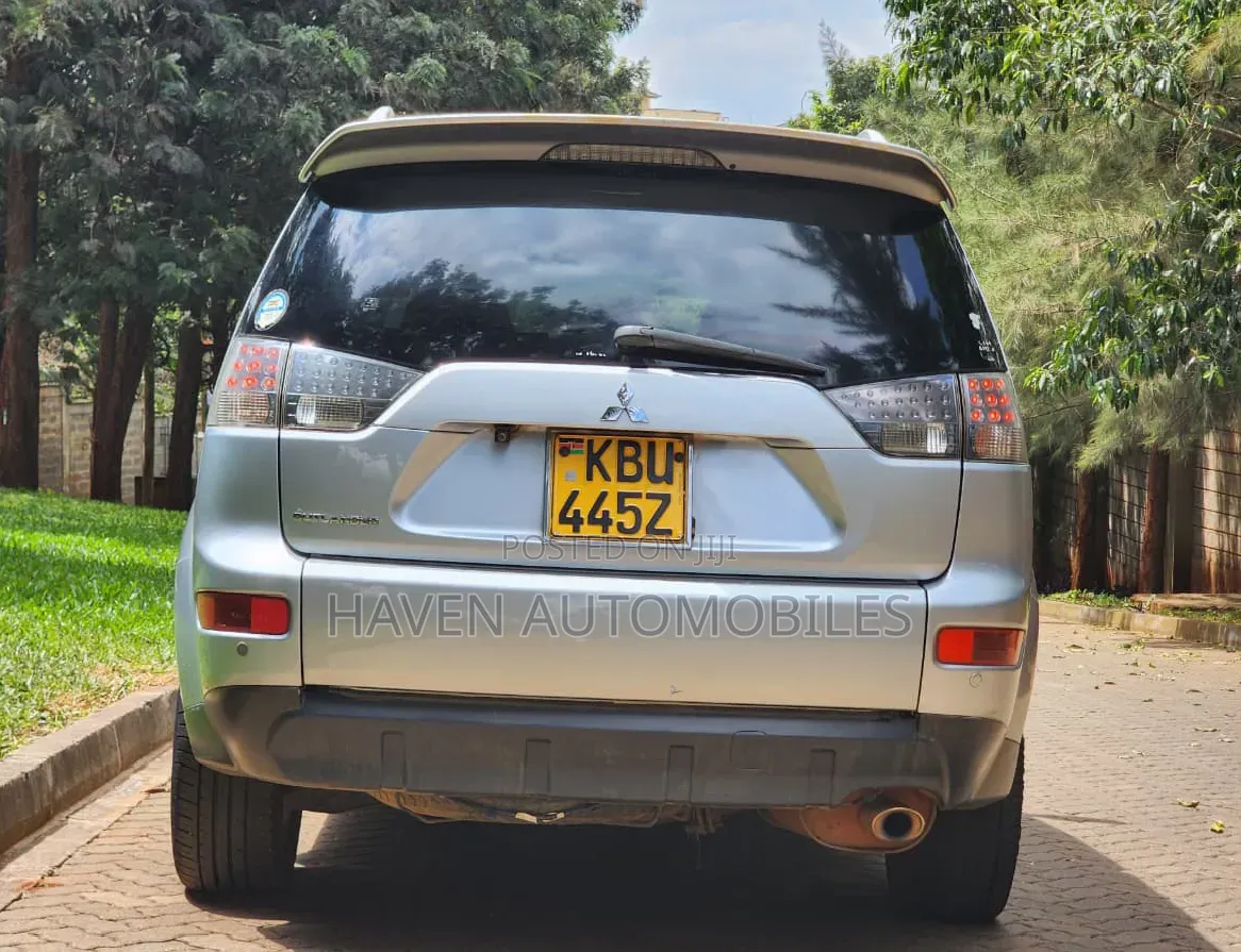 Mitsubishi Outlander 2006
