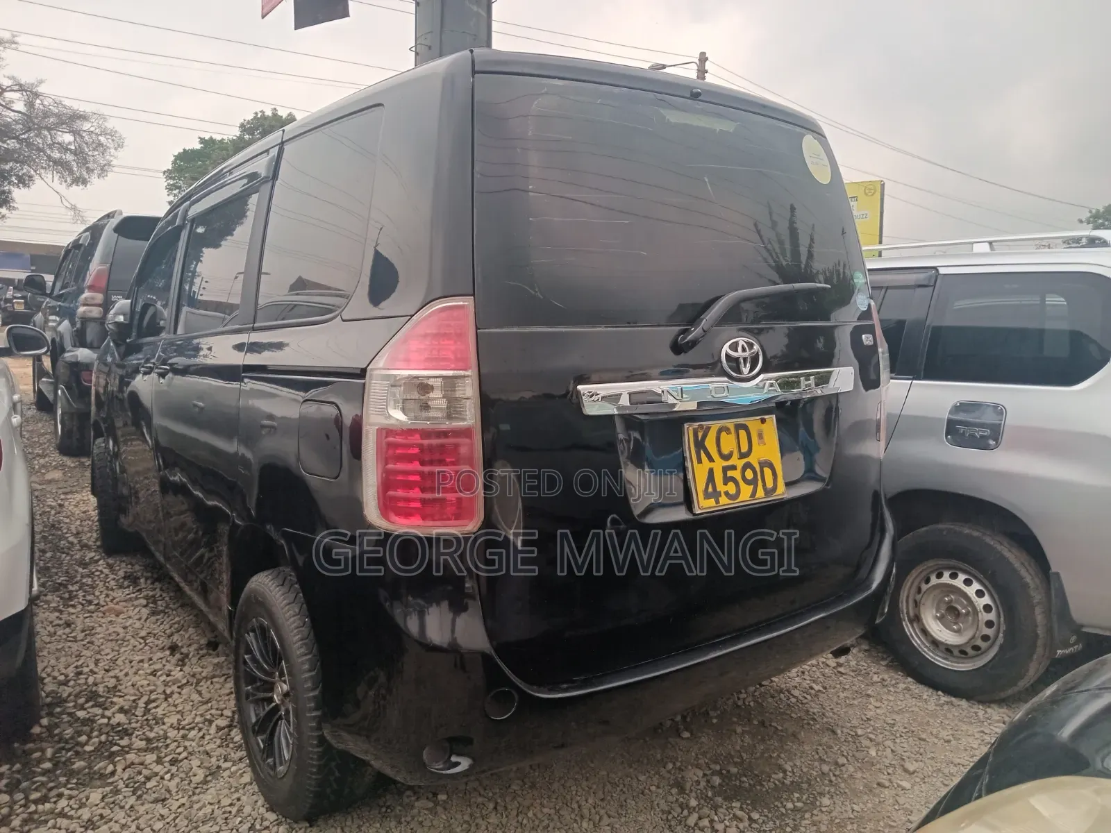 Toyota Noah 2008 Black