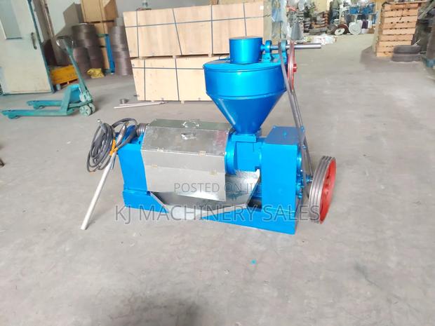 Oil Pressing Machine