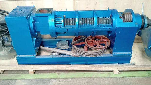 Oil Pressing Machine - thumbnail 5