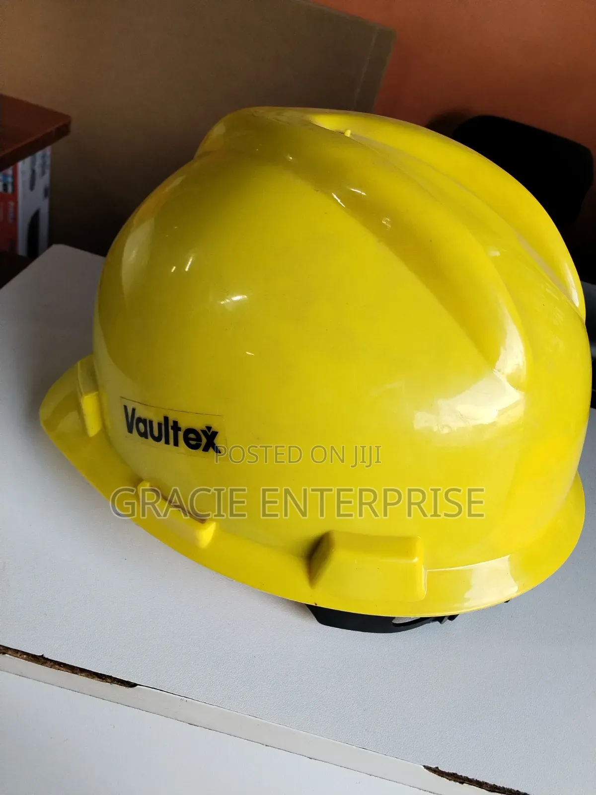 Vaultex Safety Helmet