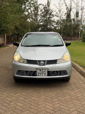 Nissan Wingroad 2013 Silver
