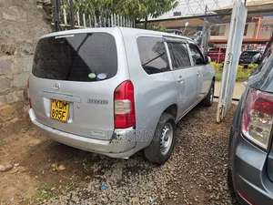 Toyota Succeed SV Premium 2016 Silver