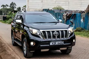Toyota Land Cruiser Prado 2017 Black