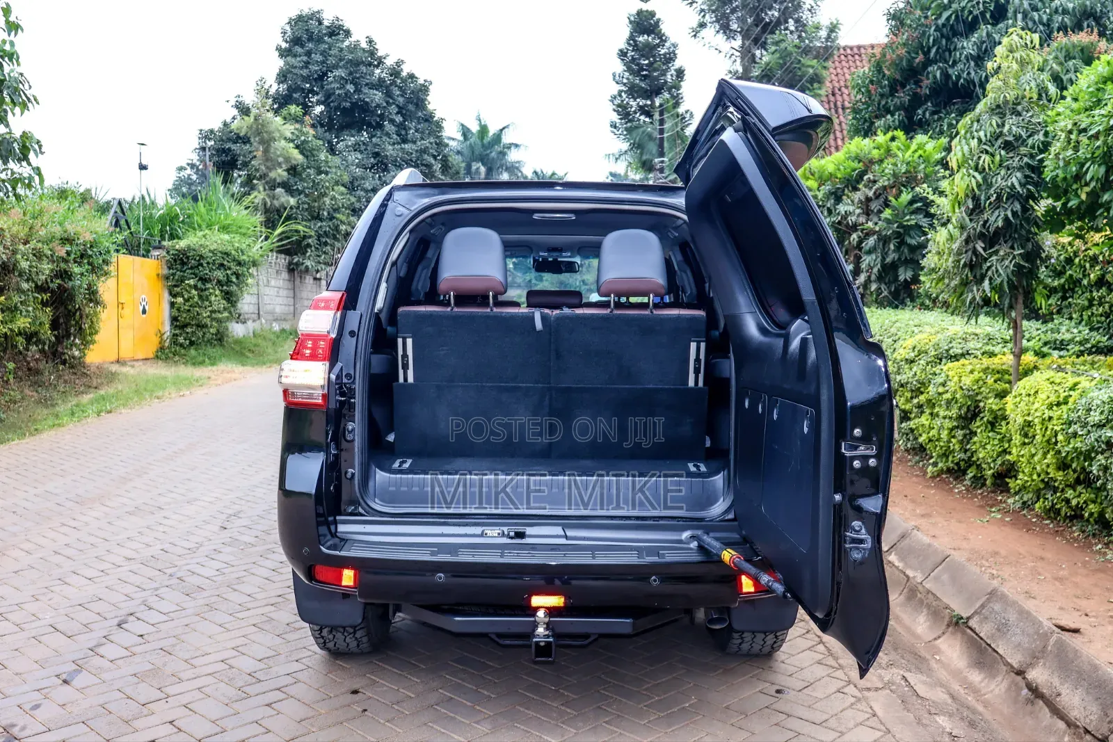 Toyota Land Cruiser Prado 2017 Black