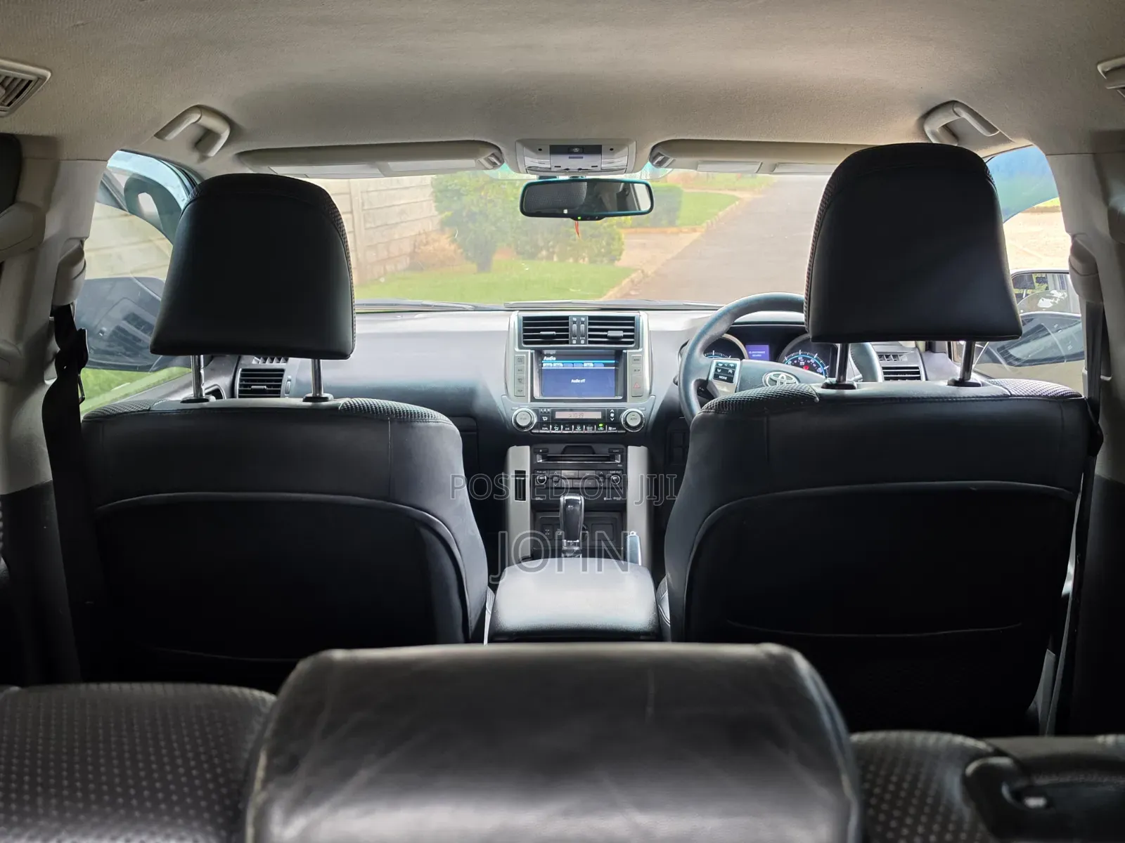 Toyota Land Cruiser Prado 2012 Silver
