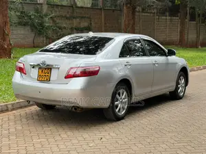 Toyota Camry 2011 Silver