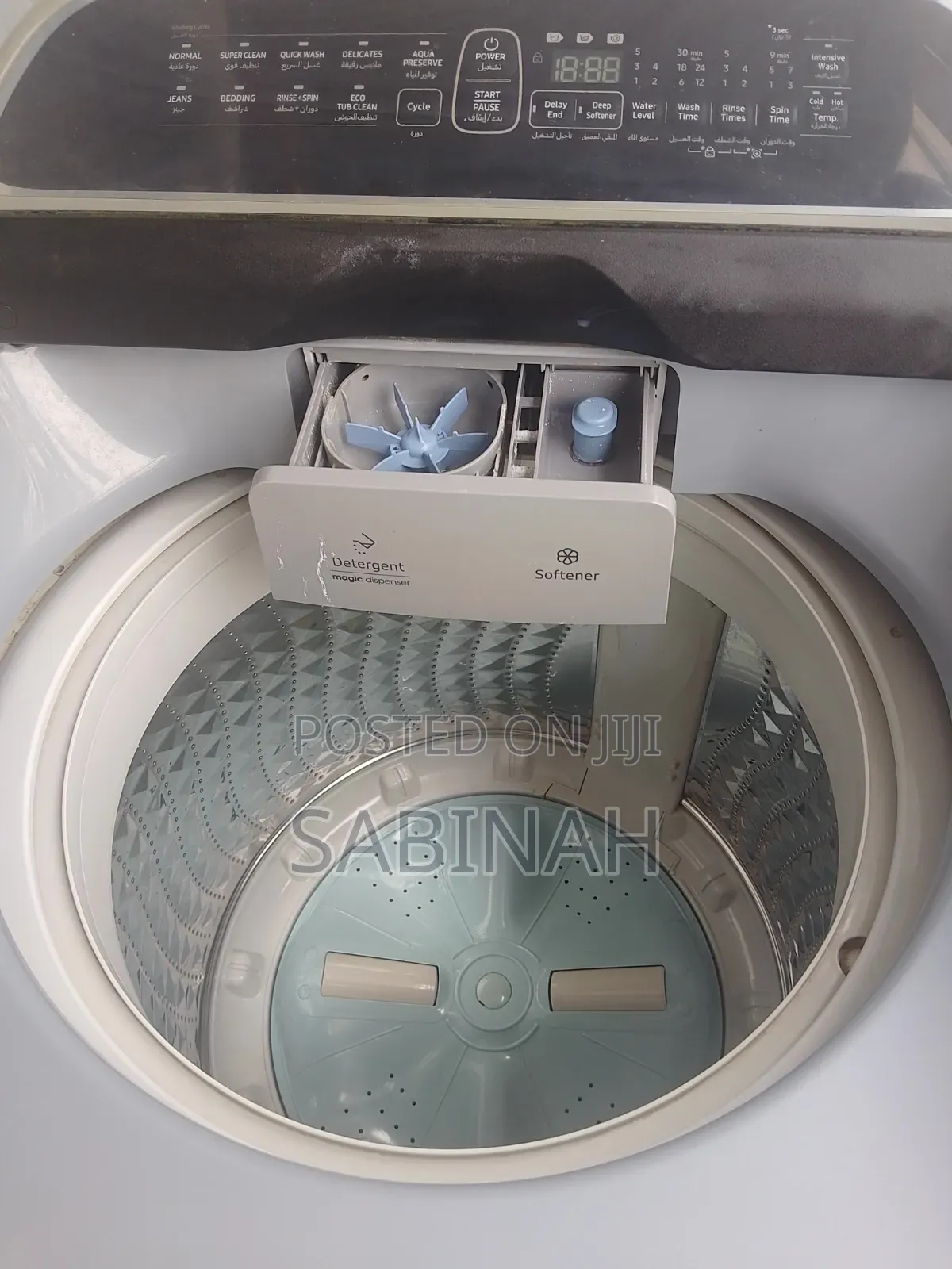 Washing Machine 2 In1 11kgs With 10 Yrs Warrant. 1 Yr Old From Dubai