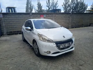 Peugeot 208 2014 White