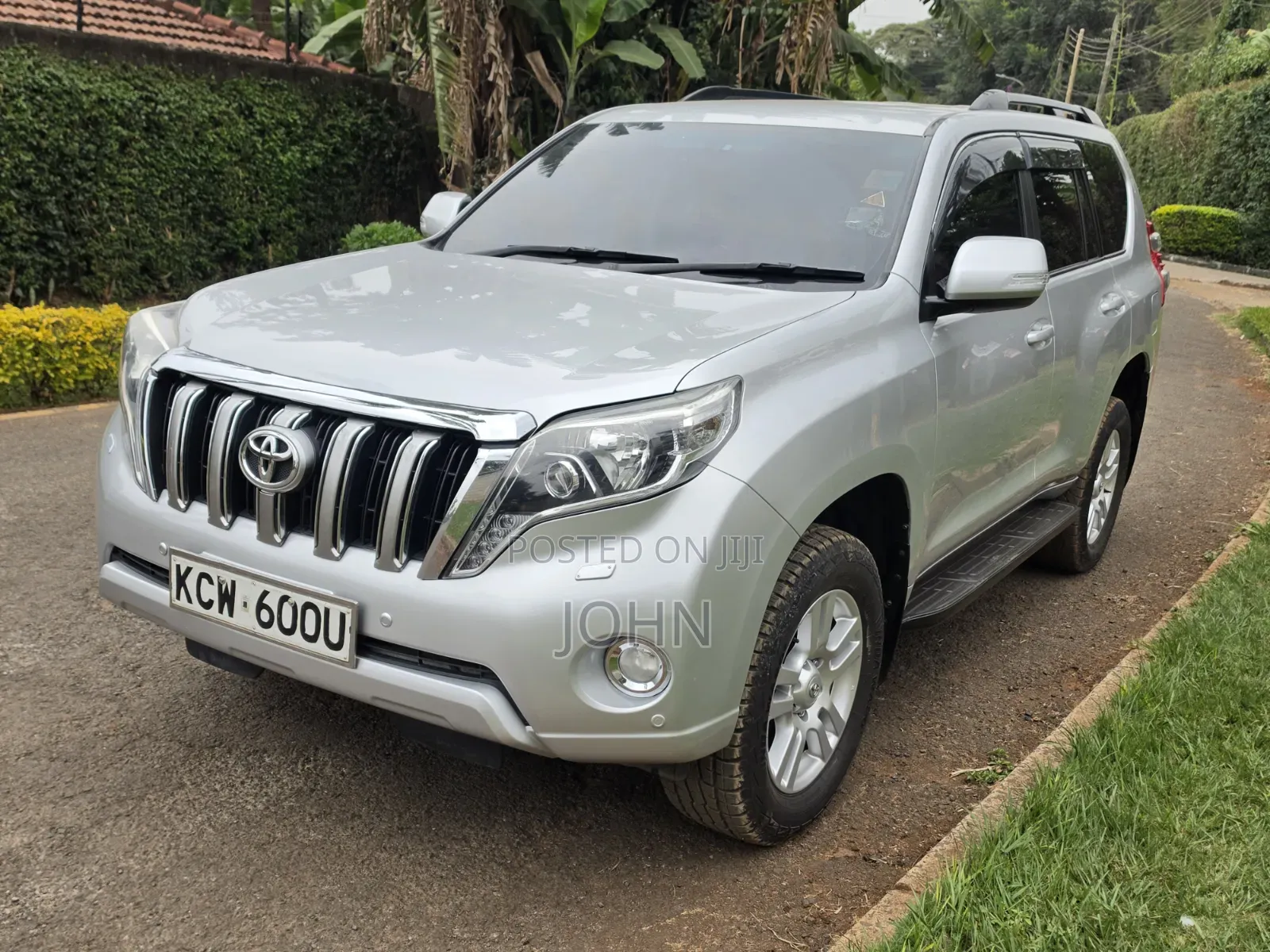 Toyota Land Cruiser Prado 2012 Silver