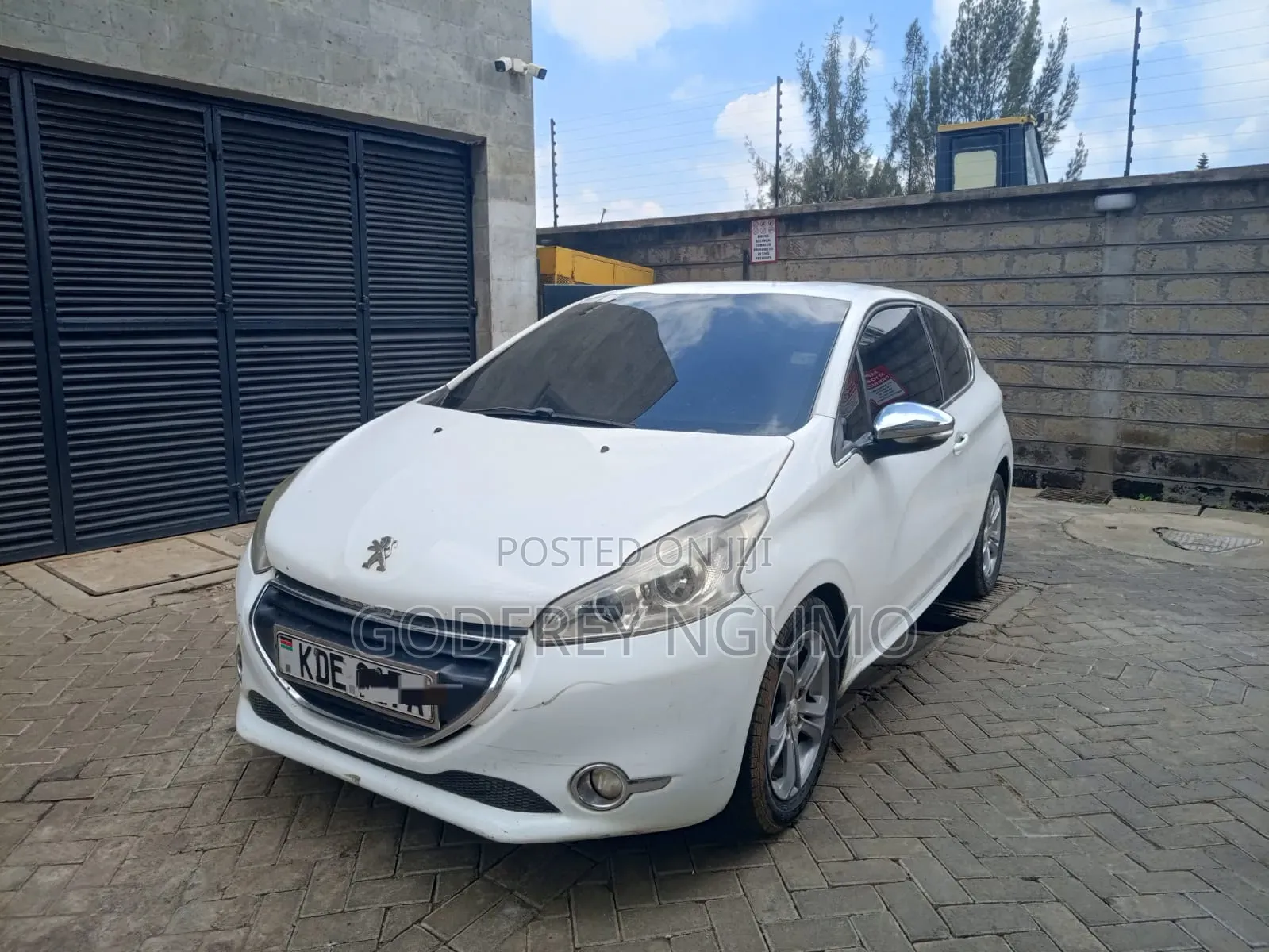 Peugeot 208 2014 White