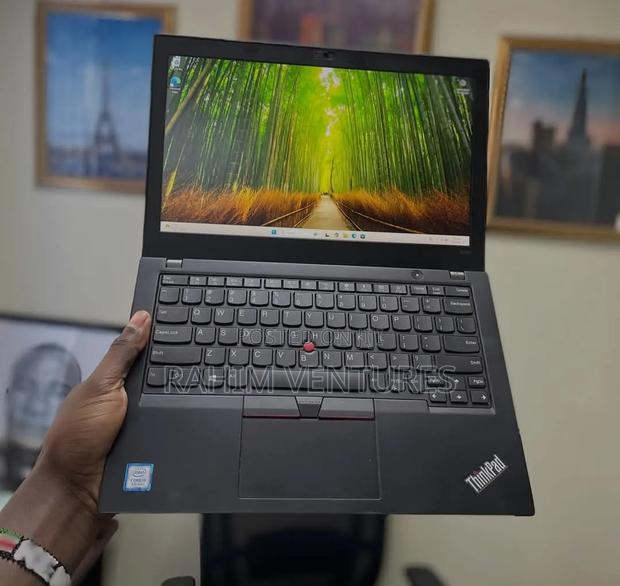 Laptop Lenovo ThinkPad X280 16GB Intel Core i5 SSD 512GB - main view