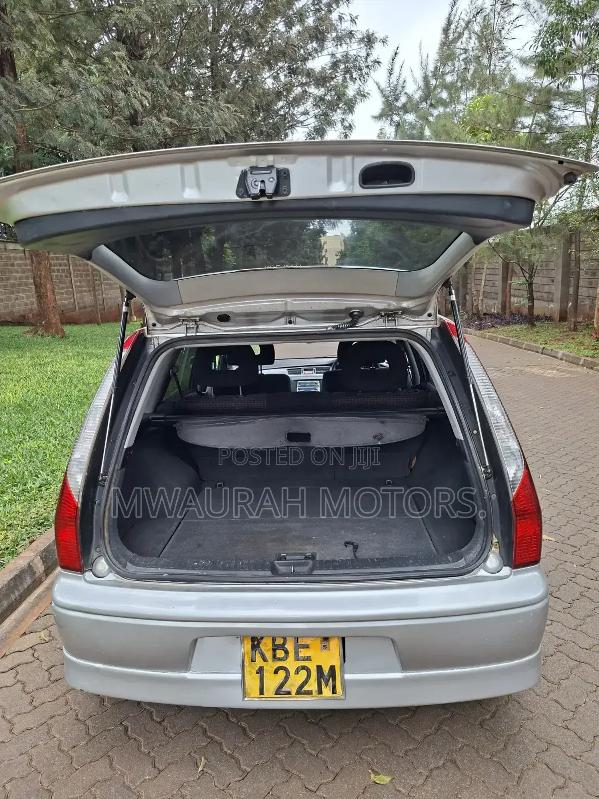 Mitsubishi Lancer Cedia 2003 Silver
