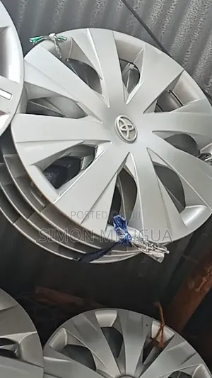 Toyota Fielder Wheelcaps Size 15