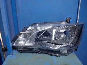 Toyota Fielder 161 Headlight (Non)