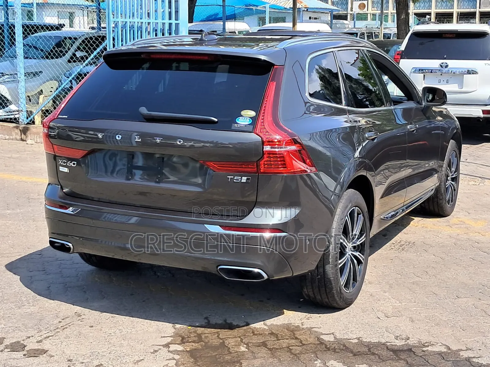 Volvo XC40 2019 Gray