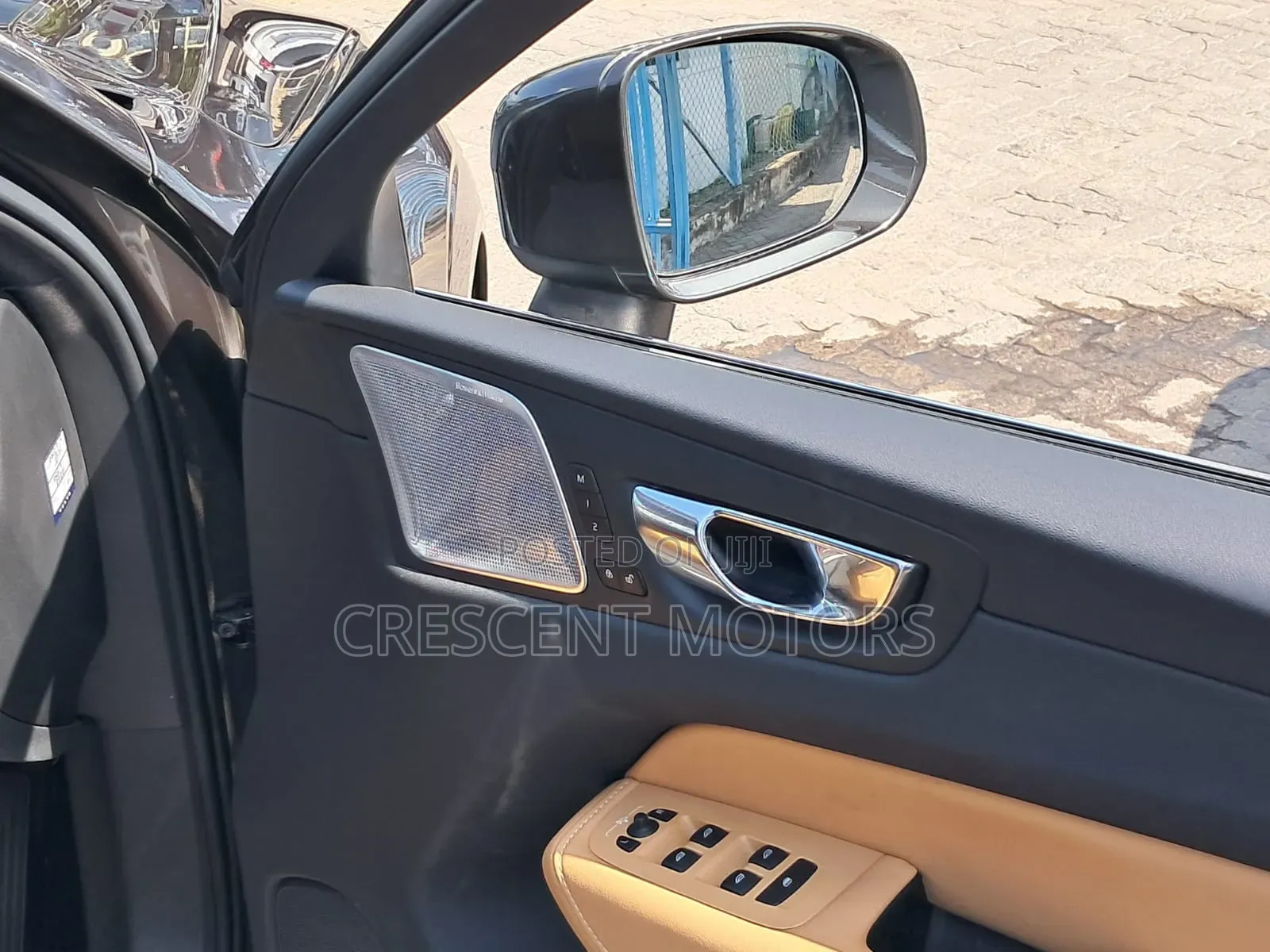 Volvo XC40 2019 Gray