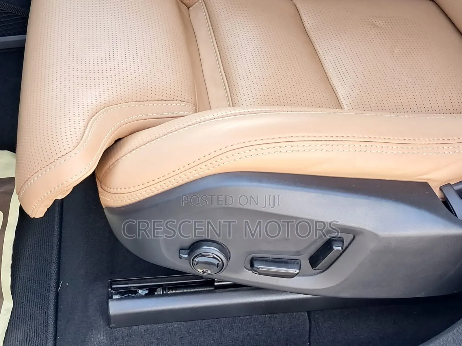 Volvo XC40 2019 Gray