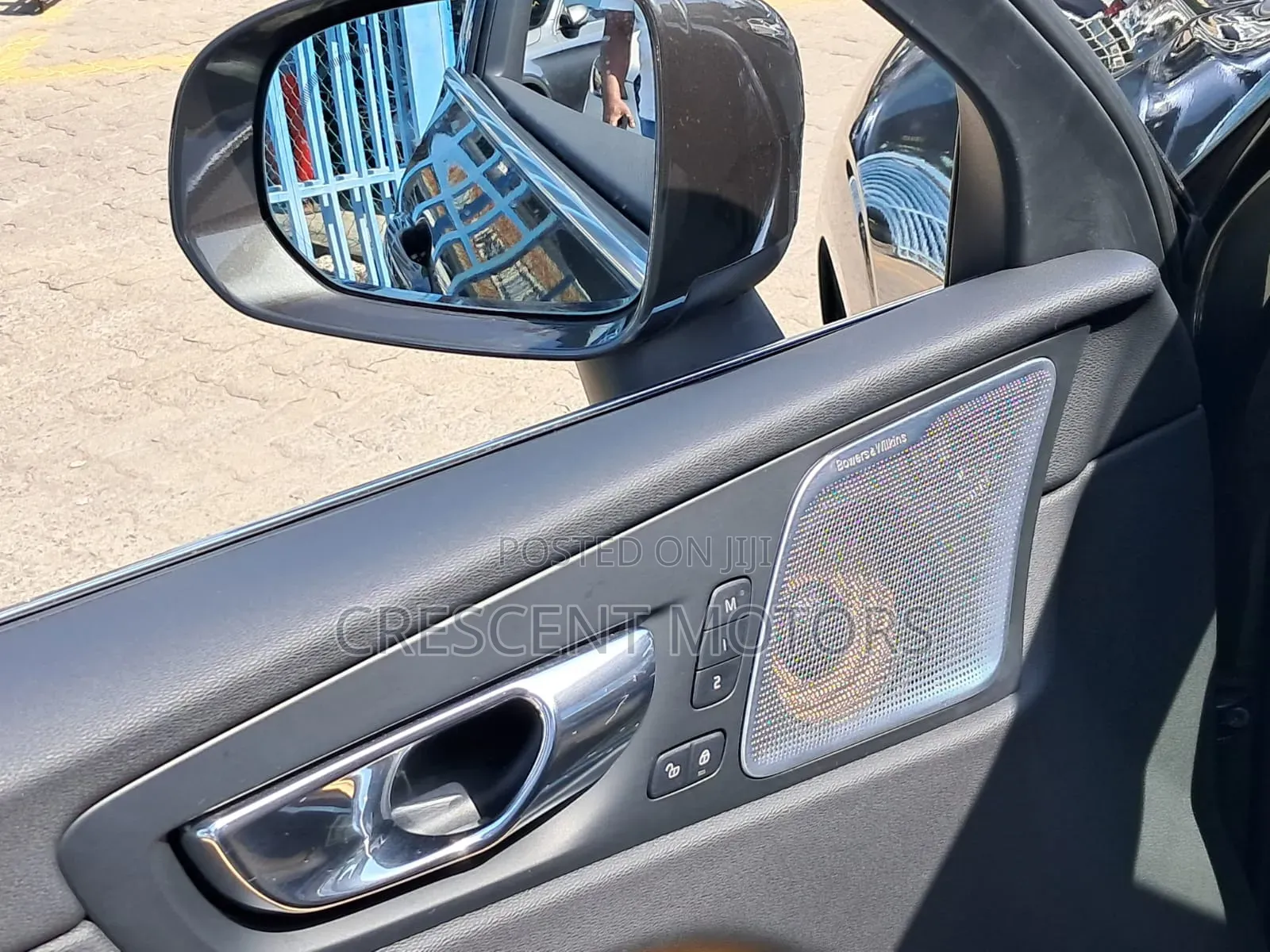 Volvo XC40 2019 Gray