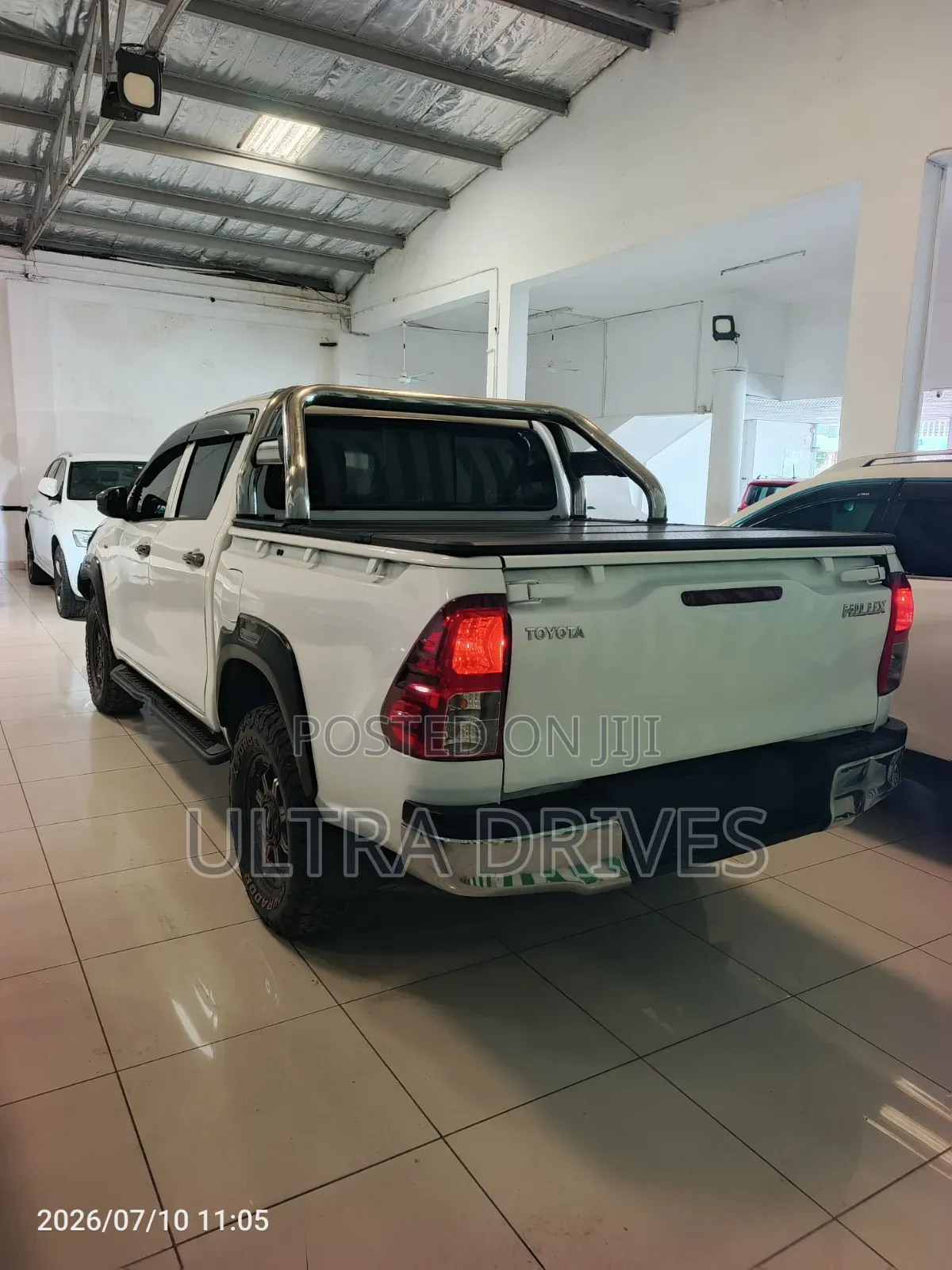 Toyota Hilux 2019 White