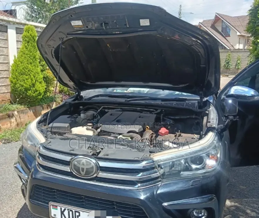 Toyota Hilux 2018 Black