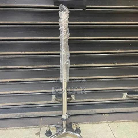 Walking Tripod Stick With 4 Stands - Ny