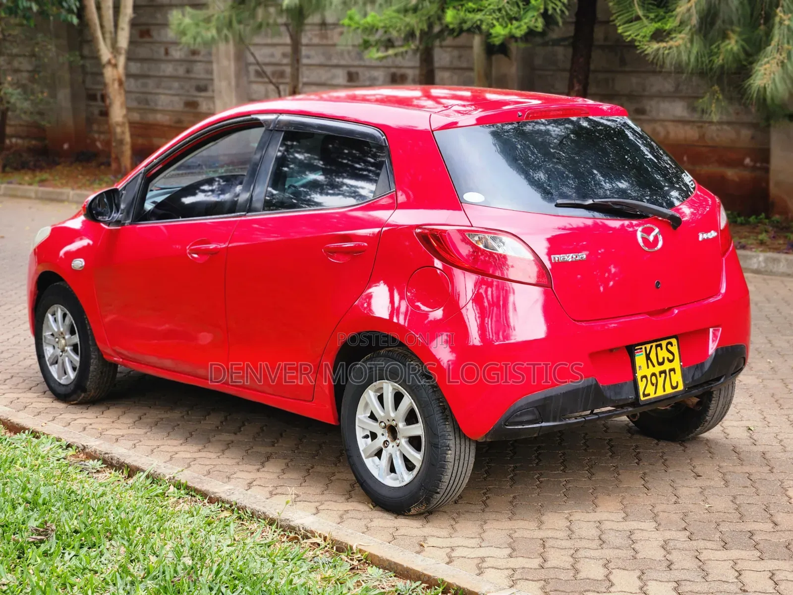 Mazda Demio 2011 Red
