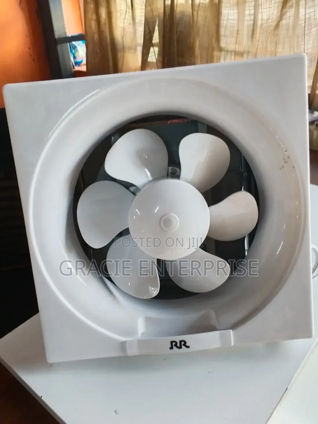 6" Mounted Exhaust Fan