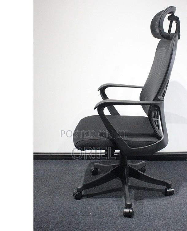 Office Chair : Mesh Back Executive Office Chair Ergonomic Design - thumbnail 2