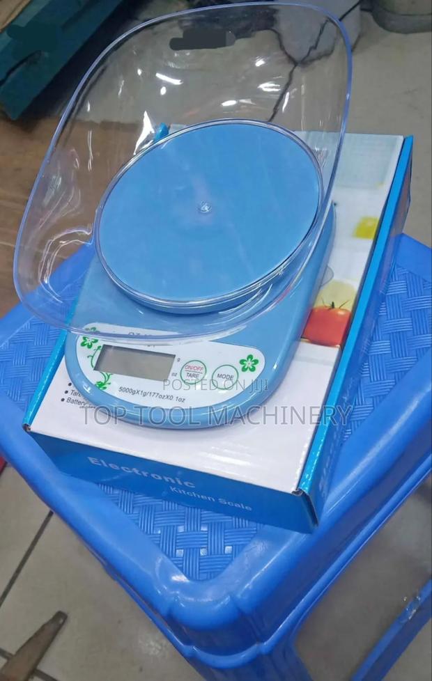 Portable Digital Kitchen Scale With Bowl - main view