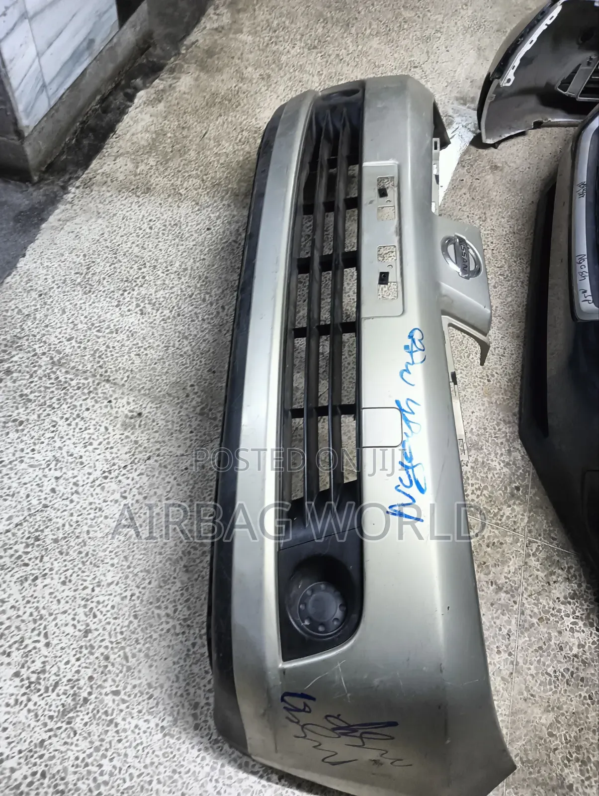 Front Bumper Nissan Tiida