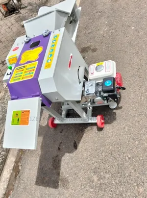High Speed Feedback Chopper Complete With Engine 600kgs-1000kgs/Hr