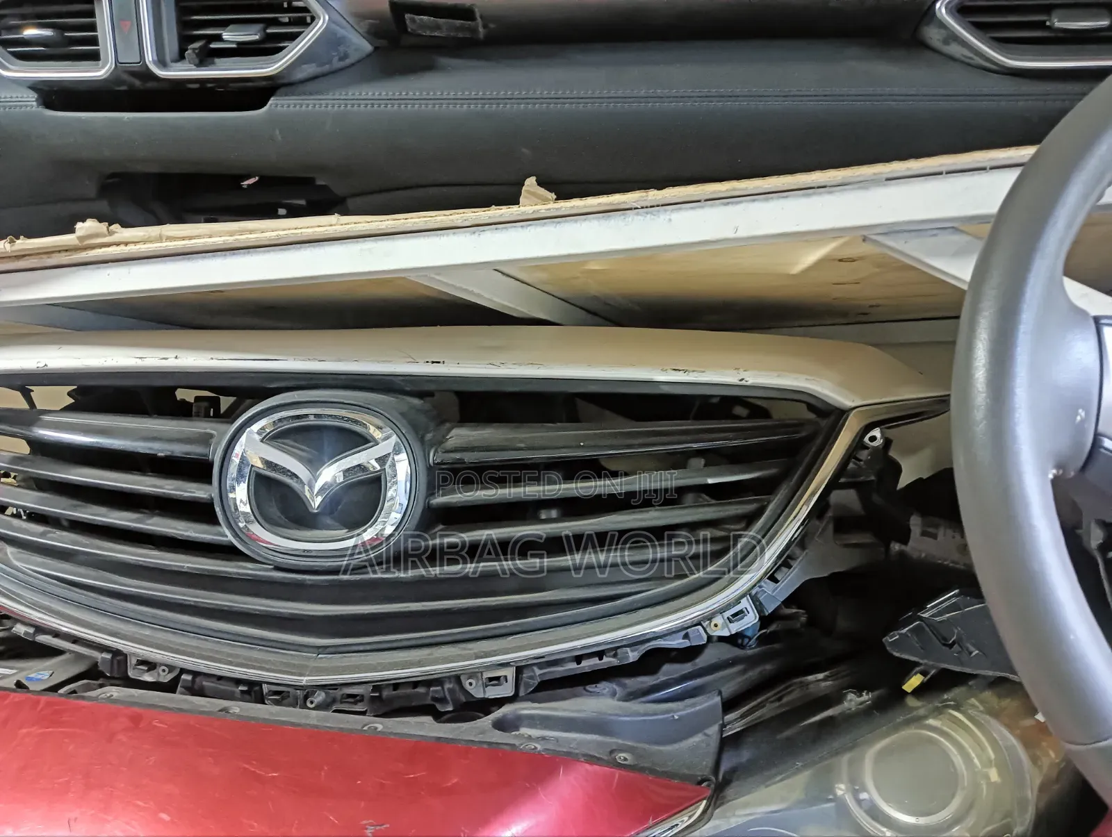 Grill Mazda Atenza