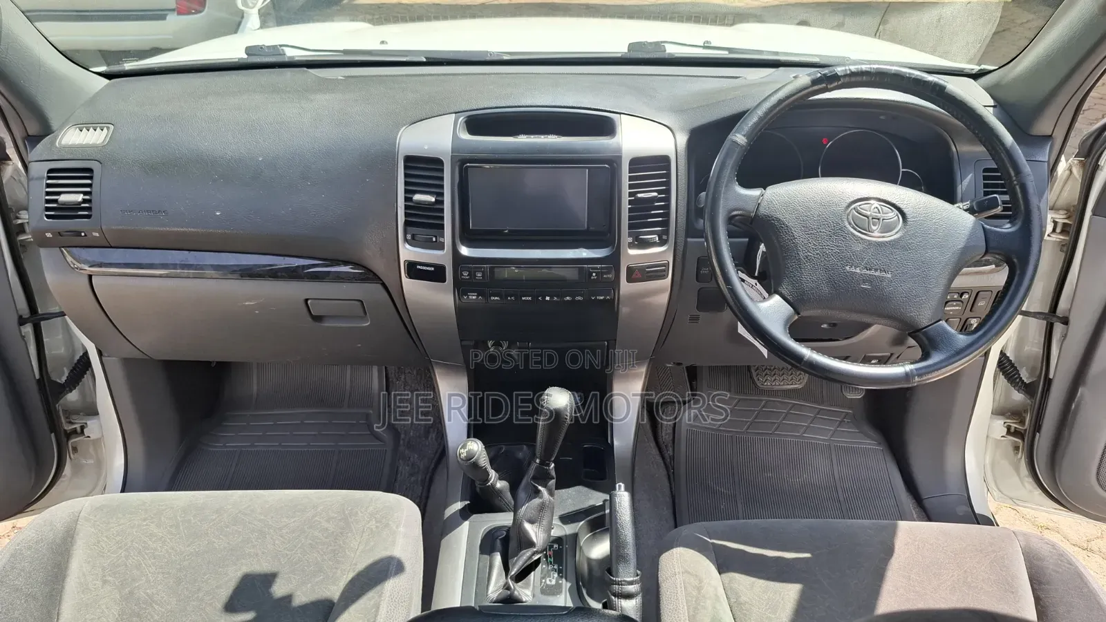 Toyota Land Cruiser Prado 2009 White