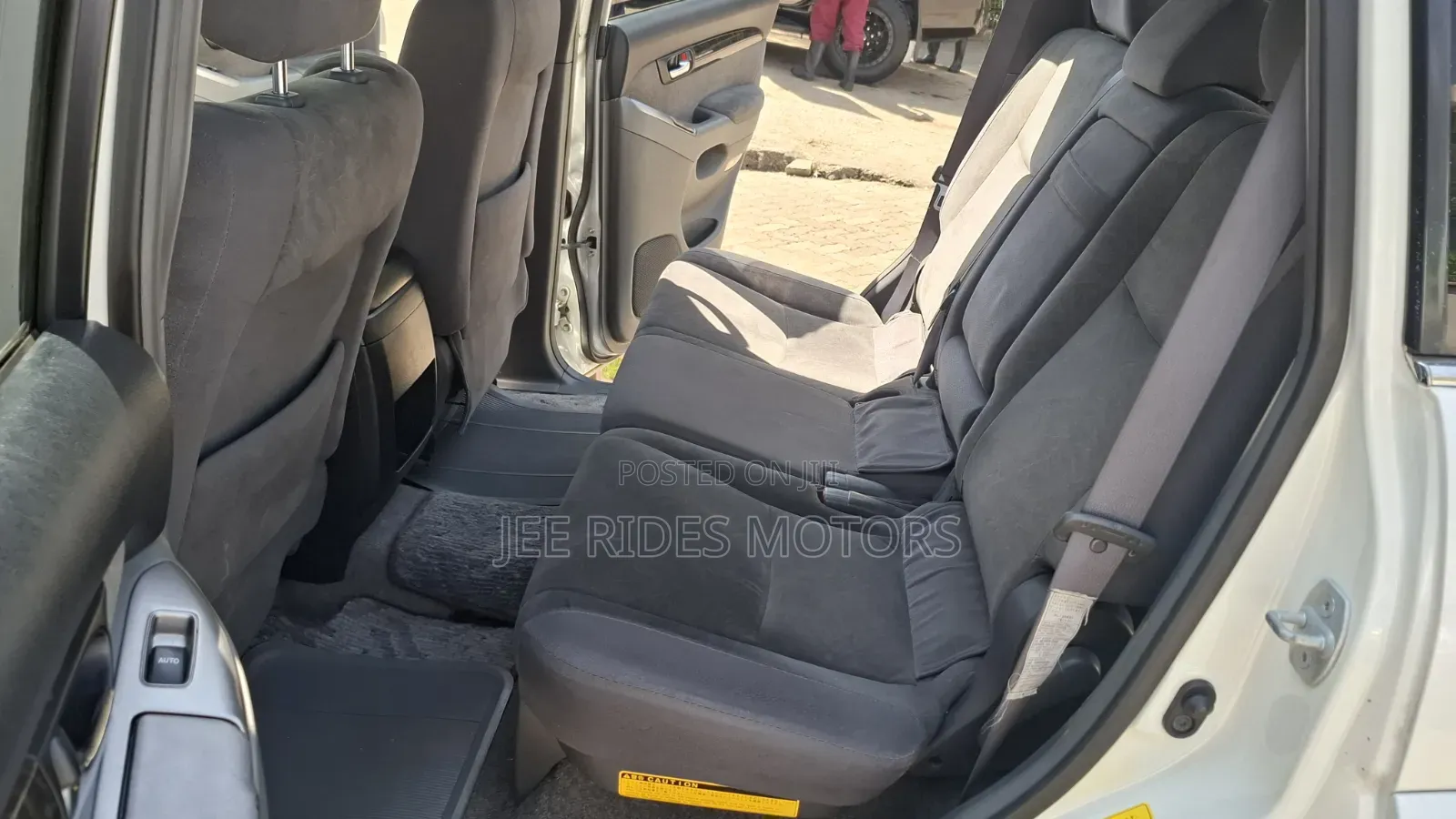 Toyota Land Cruiser Prado 2009 White