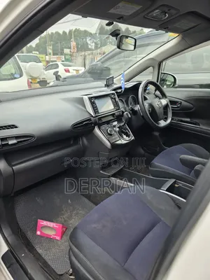 Toyota Wish 2013 White