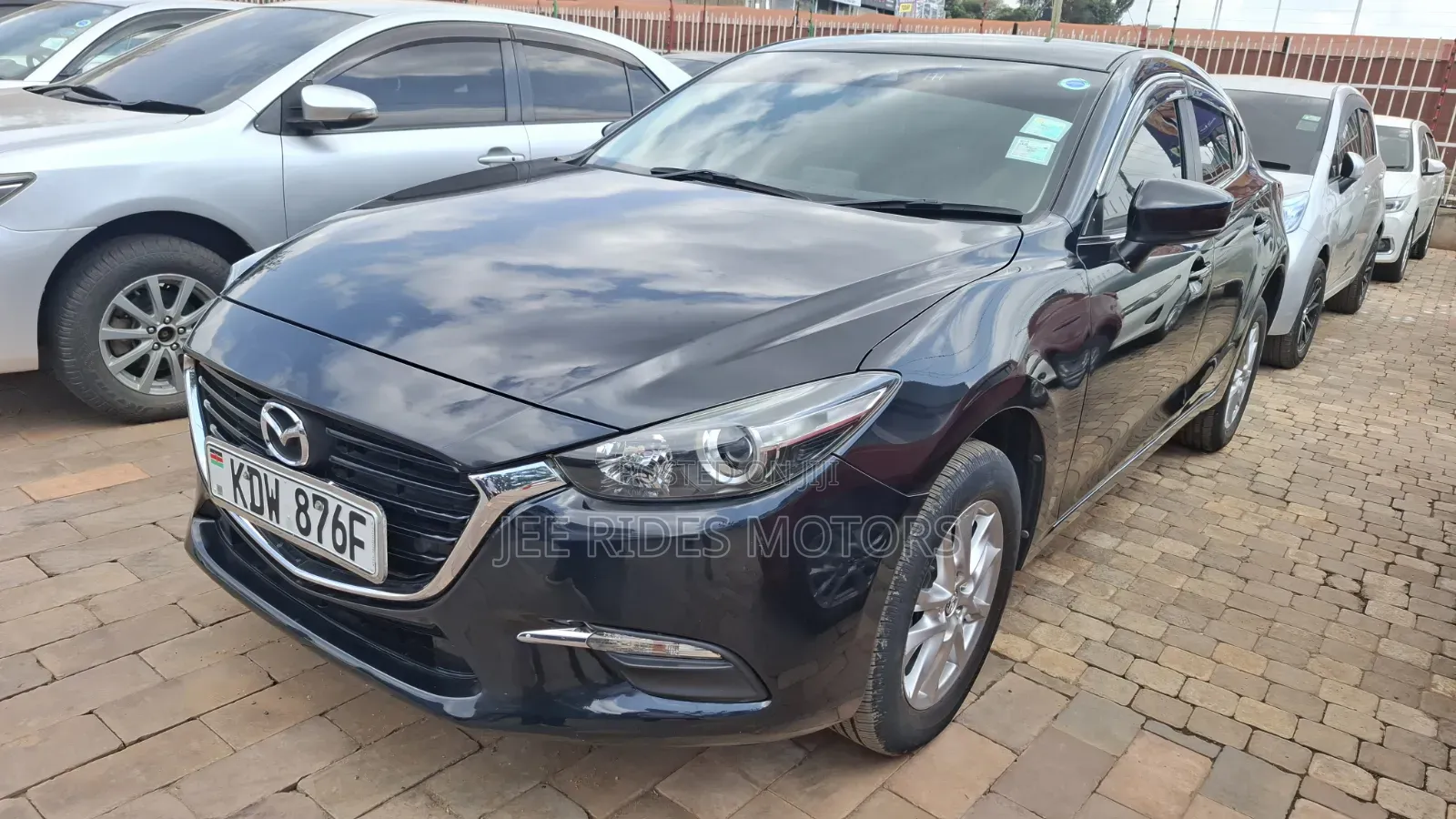 Mazda Axela 2018 Black