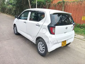 Daihatsu Mira 2017 White