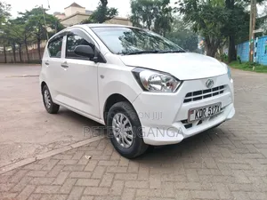 Daihatsu Mira 2017 White