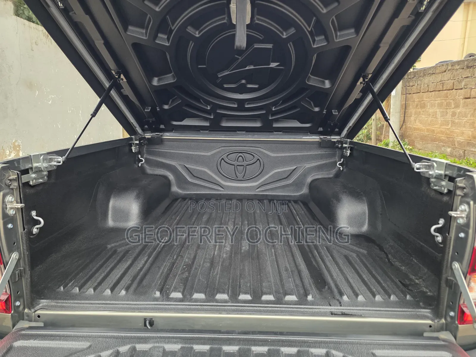 Toyota Hilux 2020