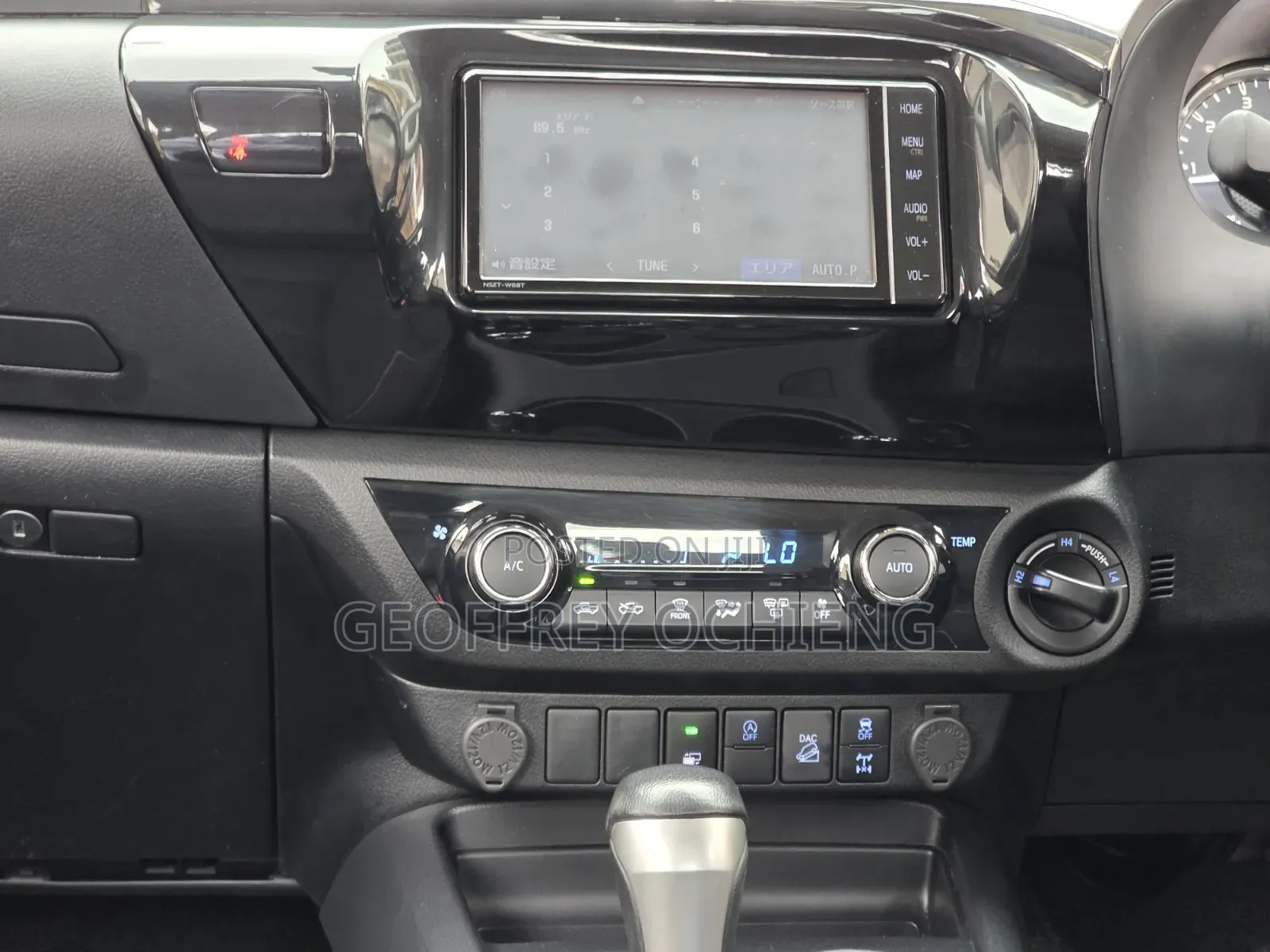 Toyota Hilux 2020
