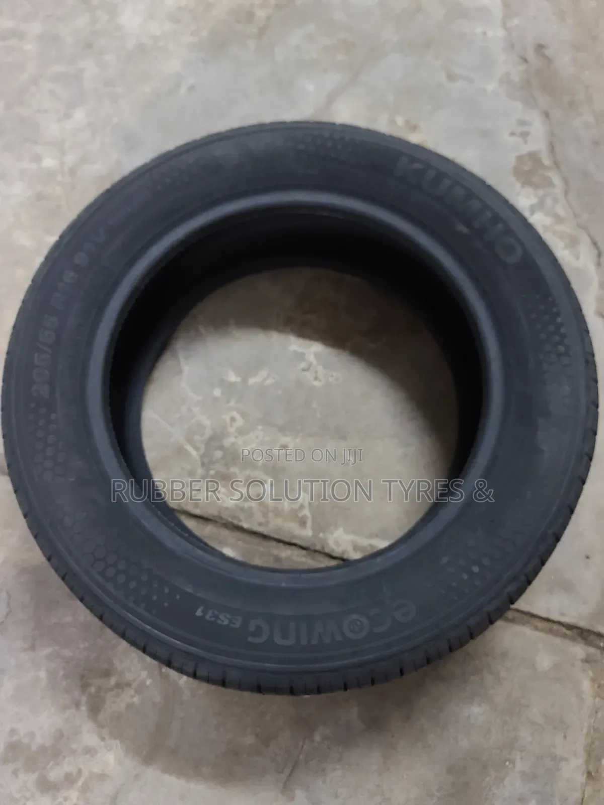 205 /55 R16 Kumho Tyres Ecowing Es31 Made in Korea