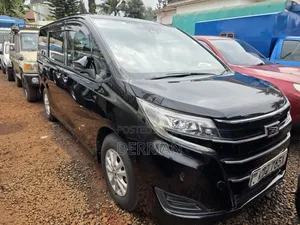 Toyota Noah 2018 Black