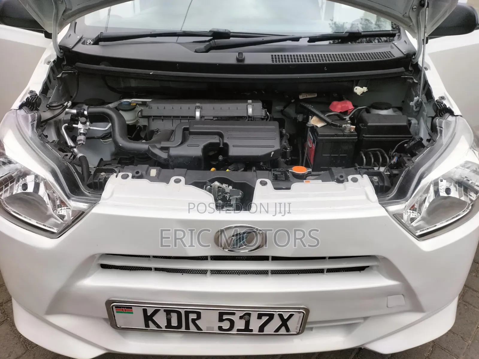 Daihatsu Mira 2017 White