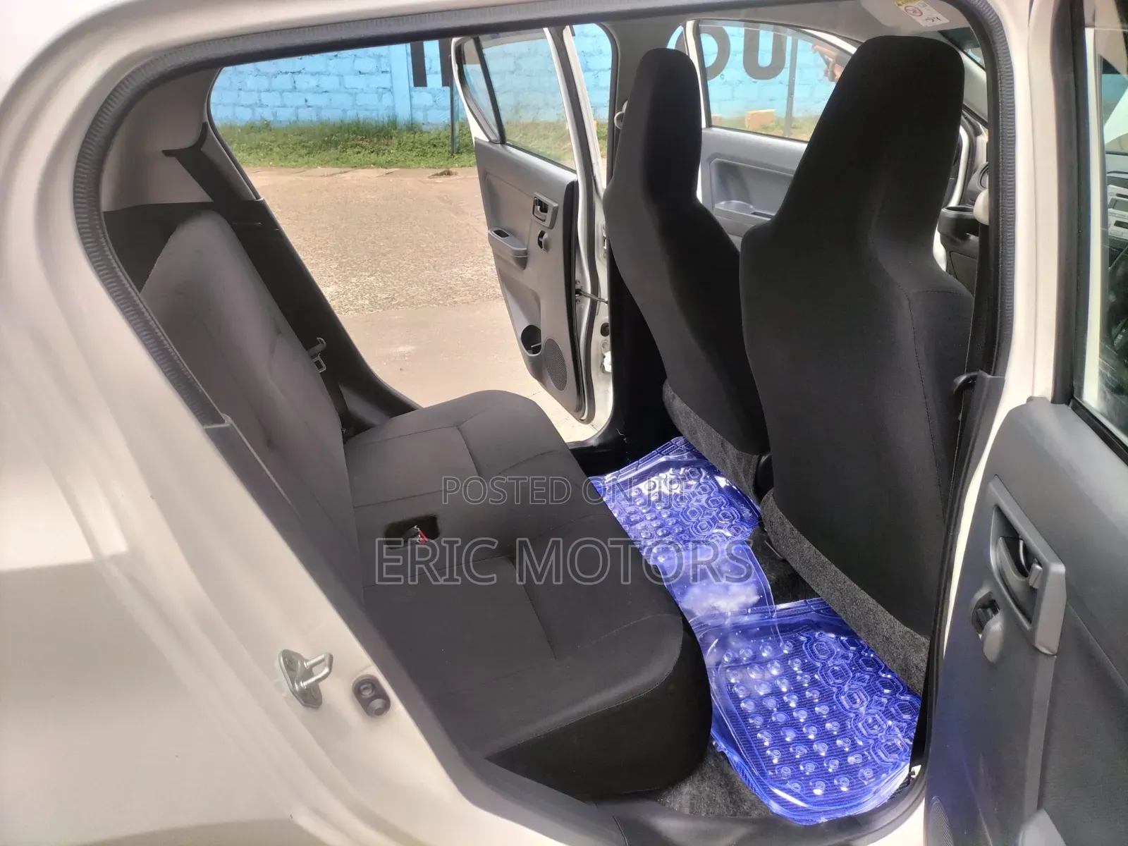 Daihatsu Mira 2017 White